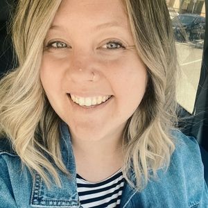 Meet your Posher, Kara